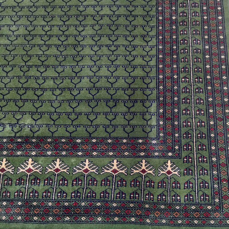 8x10 ft Green Hand Knotted Wool Carpet - Image 2