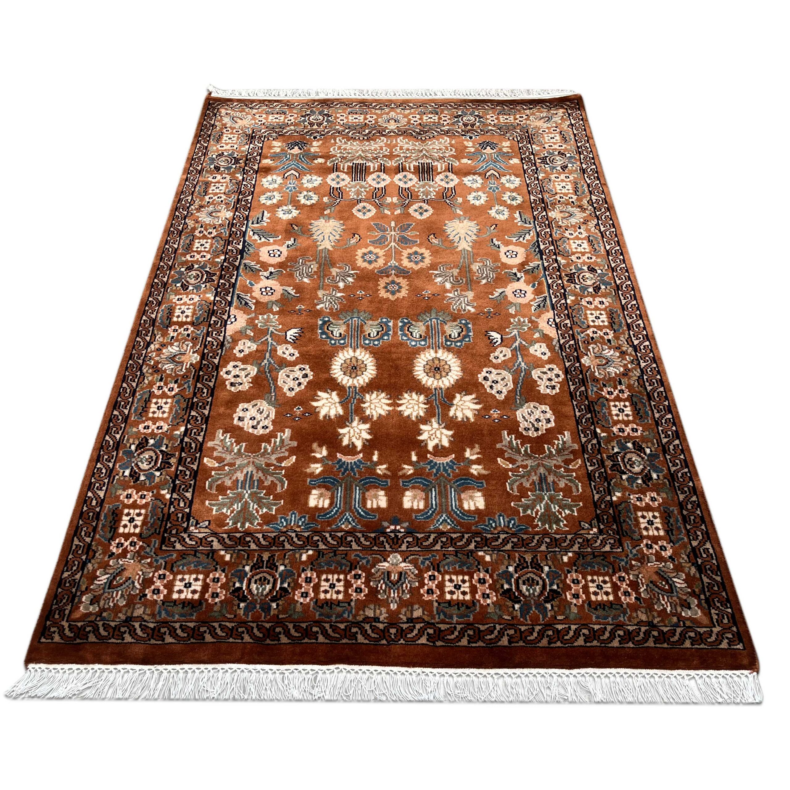 4x6 feet Hand Knotted Pkd Copper Wool Carpet - Image 8