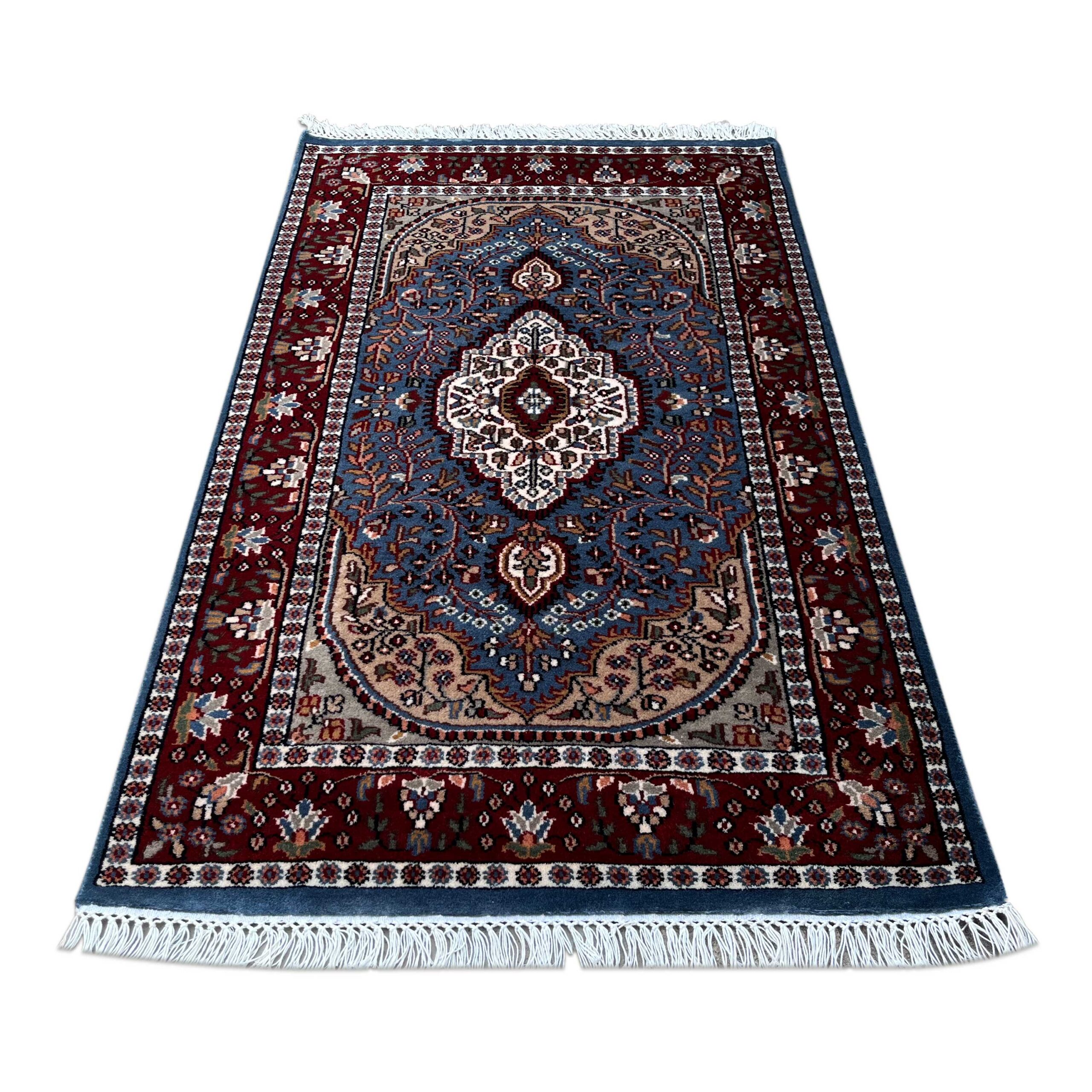 3x5 ft Handmade Wool Carpet Indo-persian Design Blue - Image 2