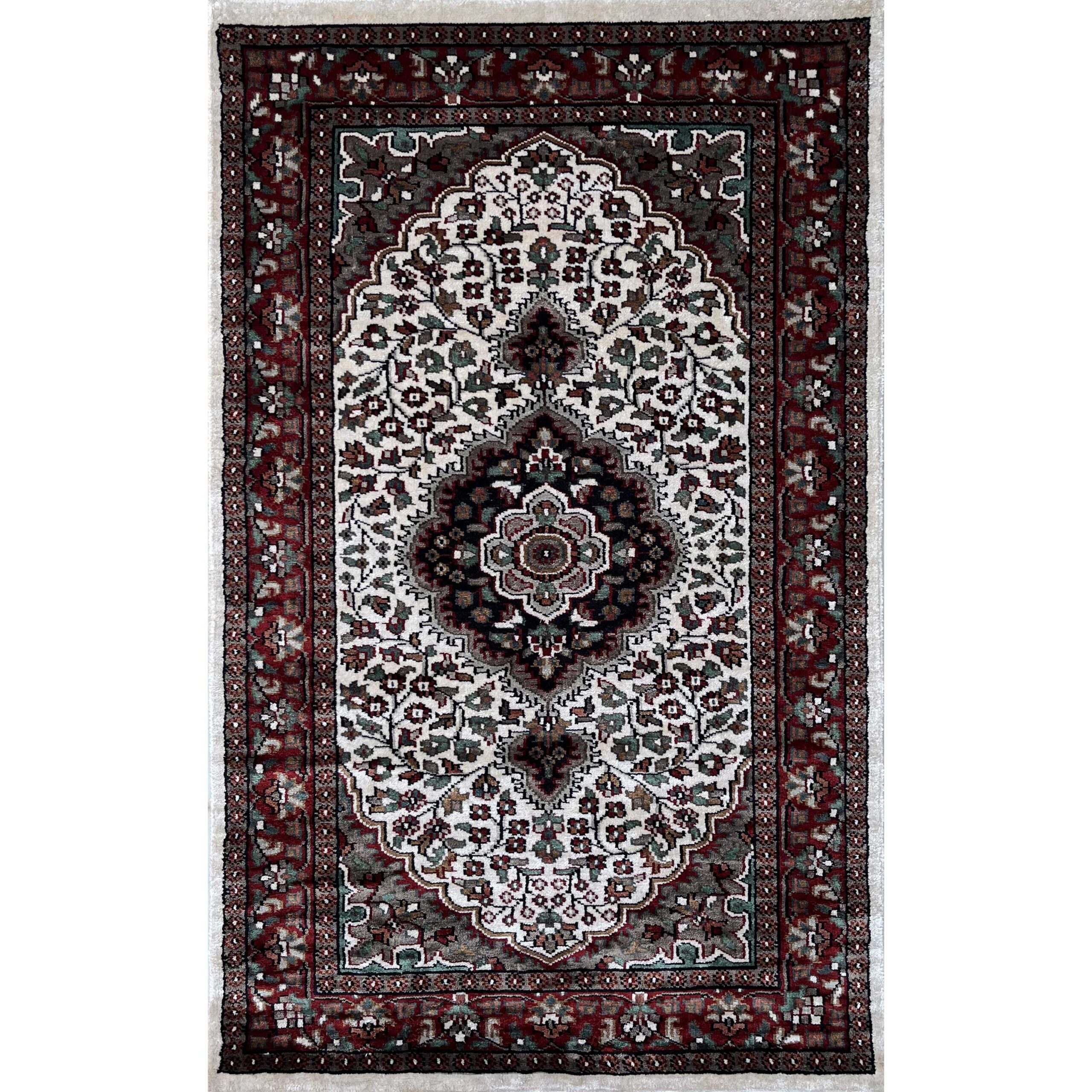 2.5x4 feet Hand Knotted Viscose Rug Indopersian White