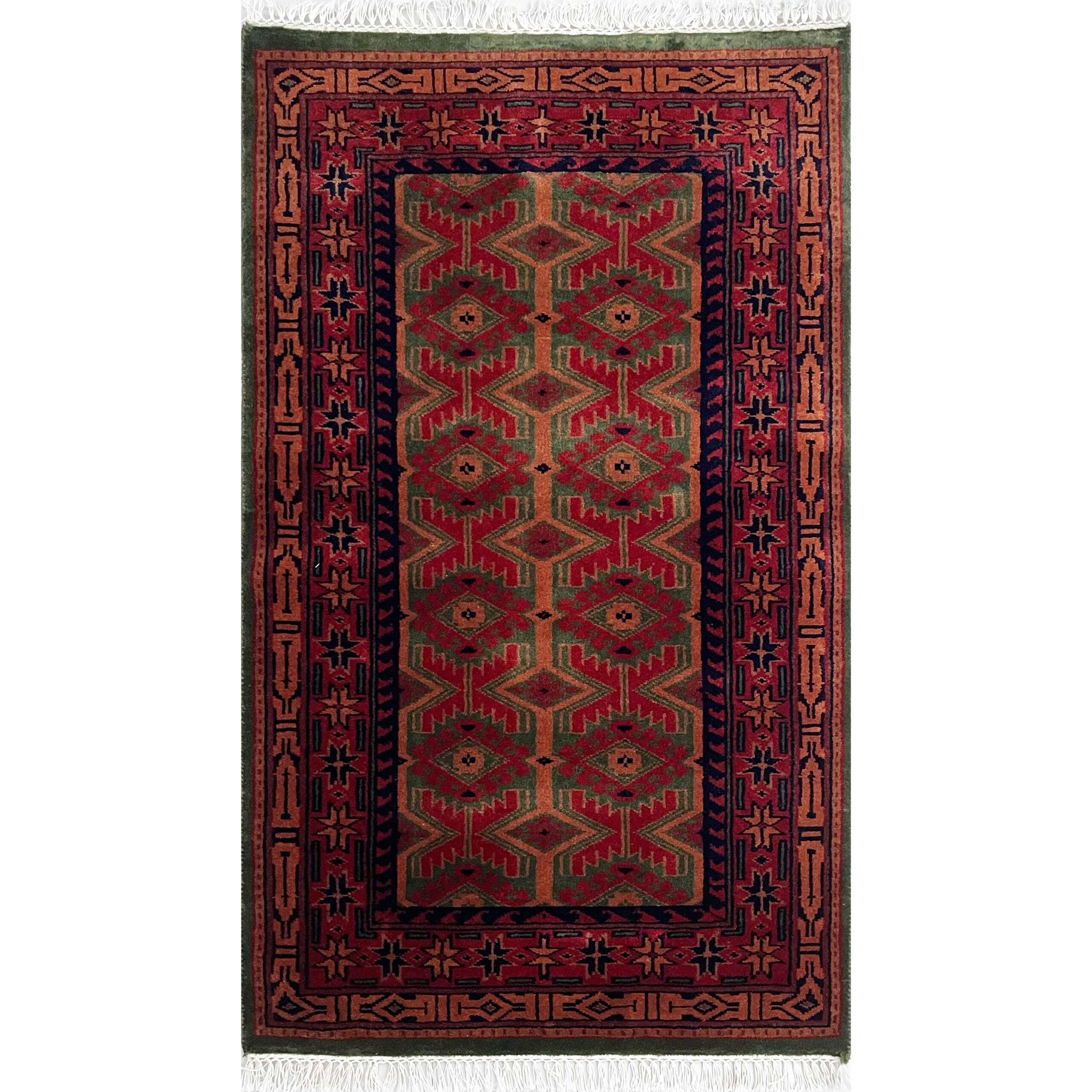 Handmade Tribal Kangura Wool Area carpet, Green and Red, 2.5x4 ft, Hand Knotted