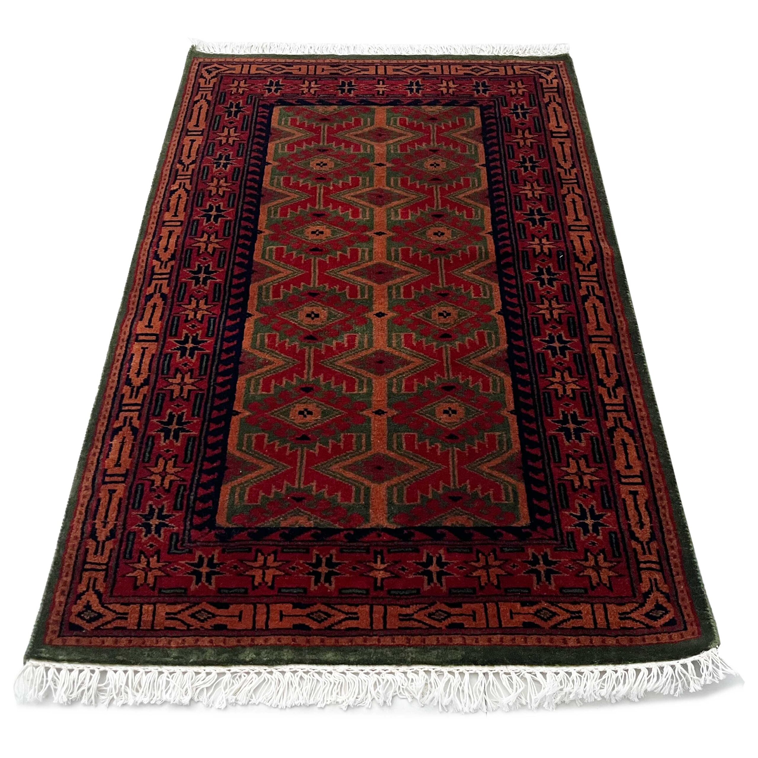 Handmade Tribal Kangura Wool Area carpet, Green and Red, 2.5x4 ft, Hand Knotted - Image 5