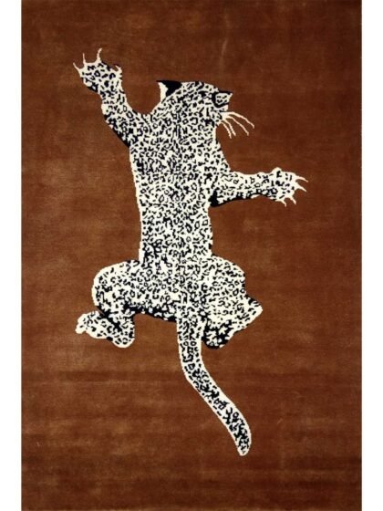 4x6 Feet Hand Knotted Climbing Leopard Wool Carpet Copper