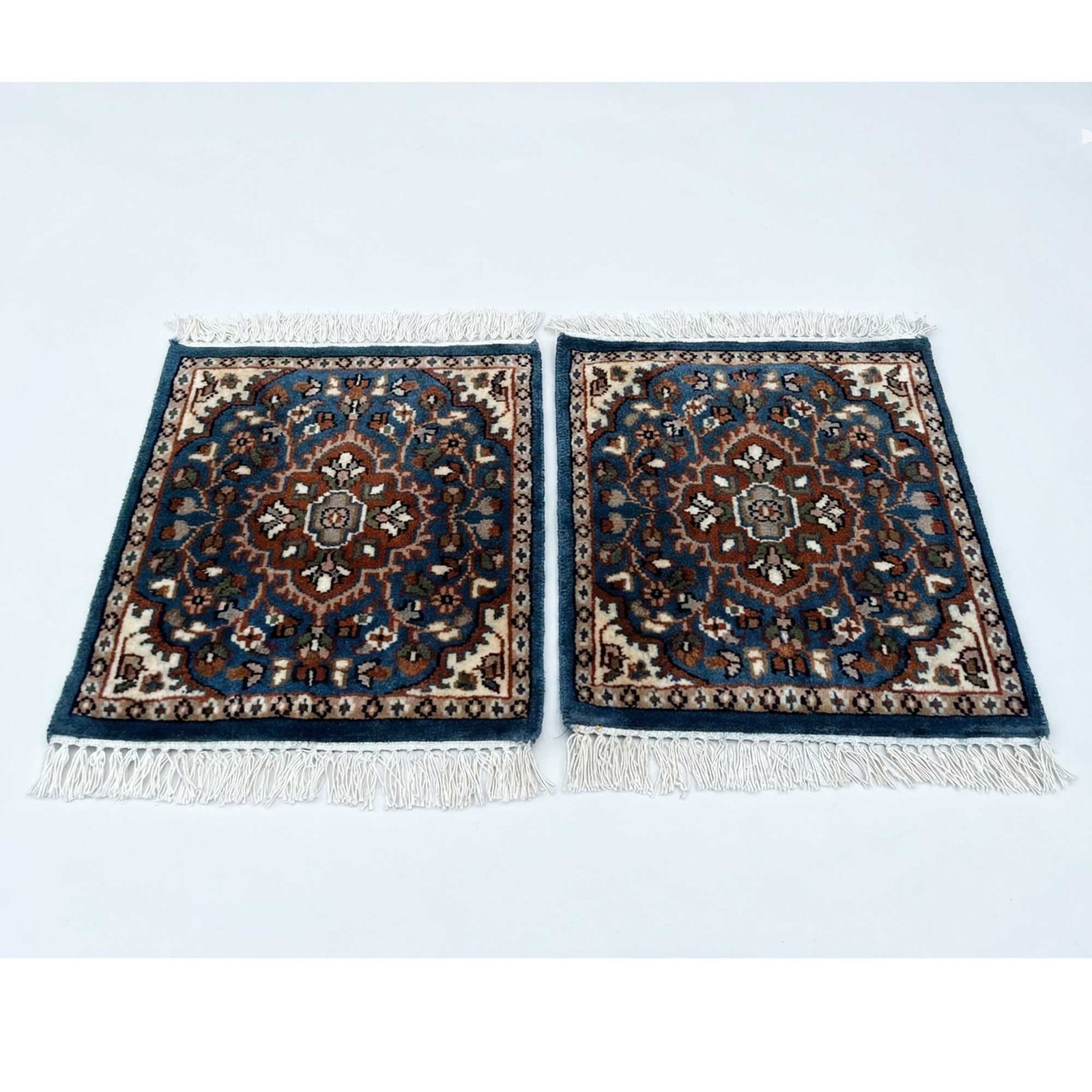 1.5x1.5 ft Hand Knotted Woolen Carpet Persian Blue - Image 2