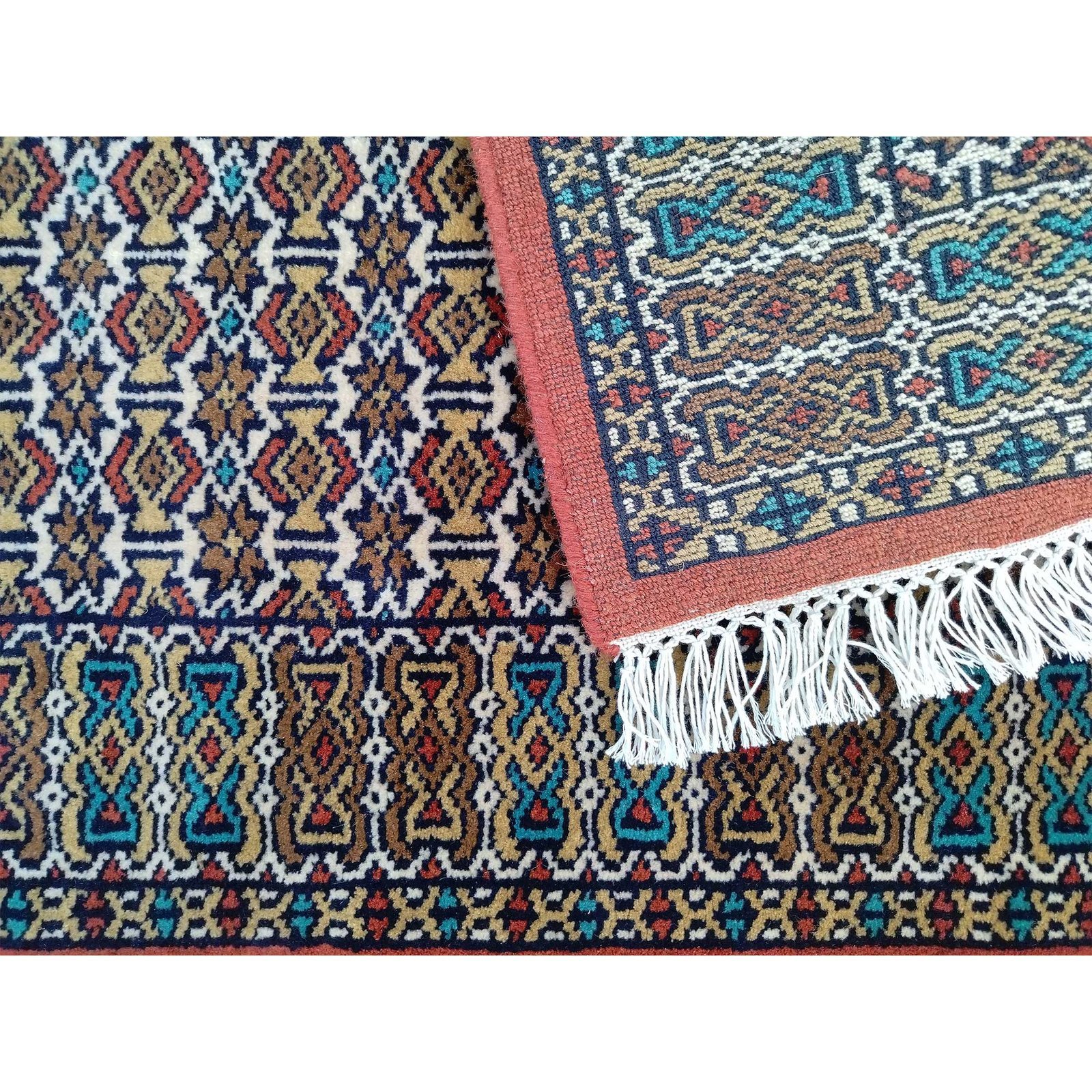 2.5x4 Feet Hand Knotted Wool Carpet Copper - Image 5