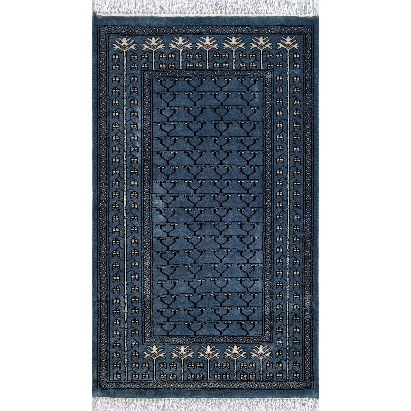 2.5x4 ft Hand Knotted Woolen Carpet Bluish Gray Parda