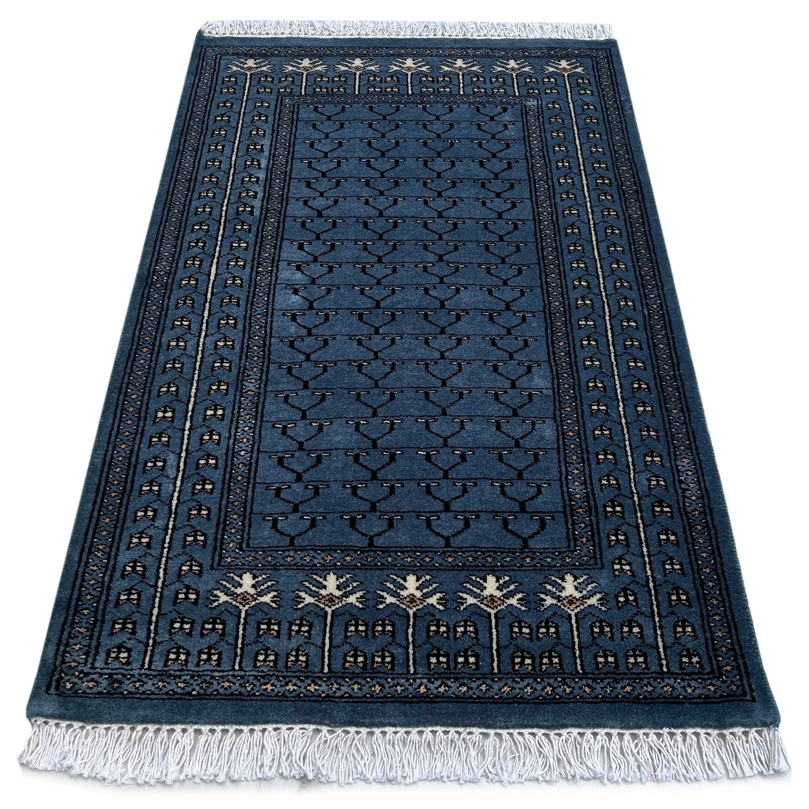 2.5x4 ft Hand Knotted Woolen Carpet Bluish Gray Parda - Image 3