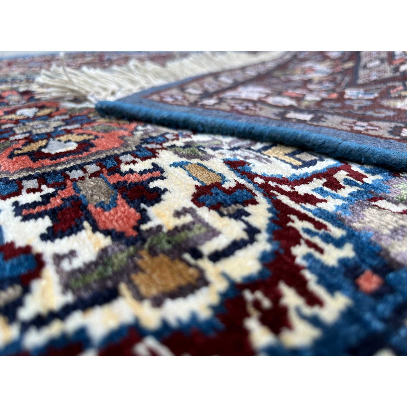 2.5x4 feet Hand Knotted Bamboo Silk Carpet Indopersian Blue - Image 4