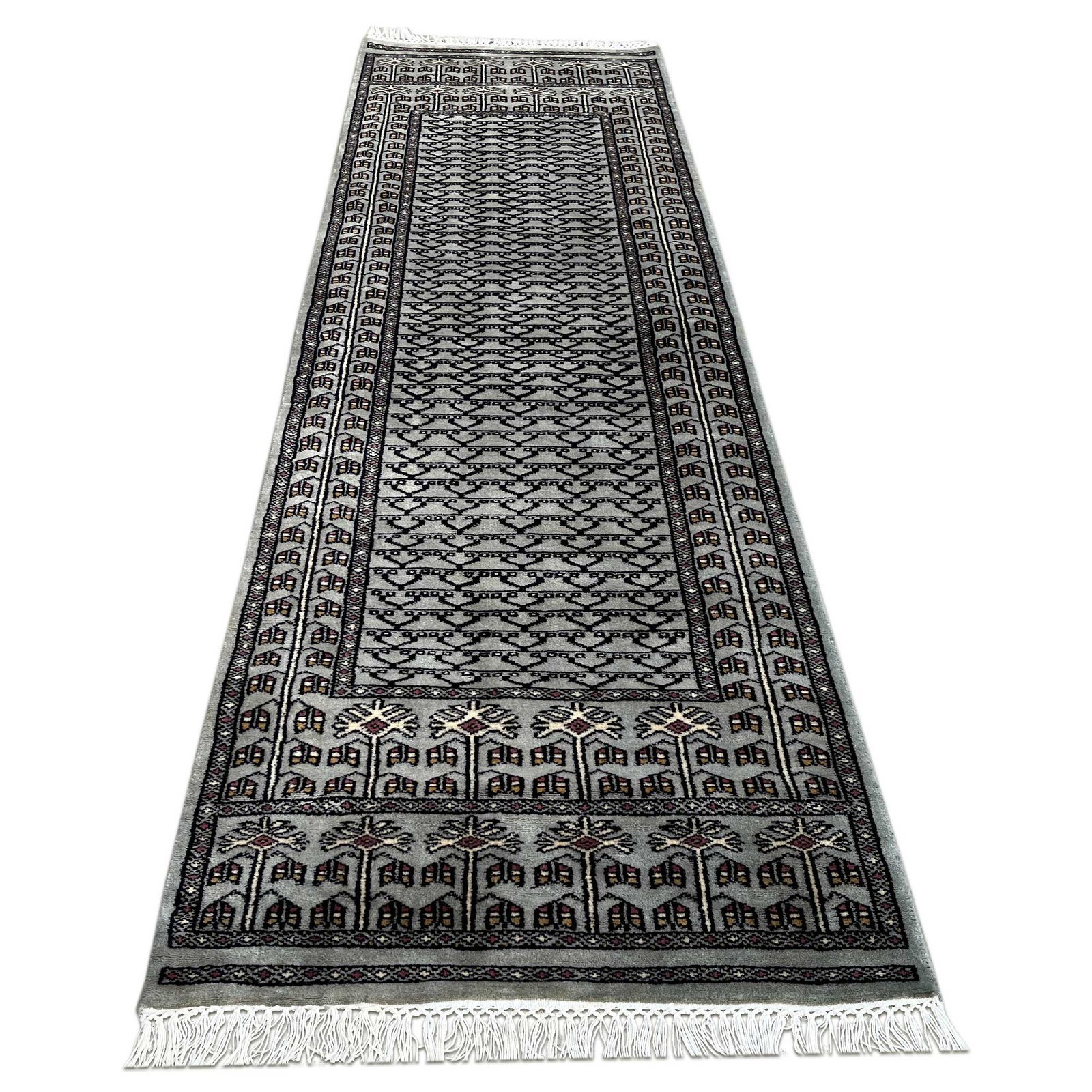 2.5x8 feet Parda Fade Grey Hand Knotted Wool Carpet - Image 3