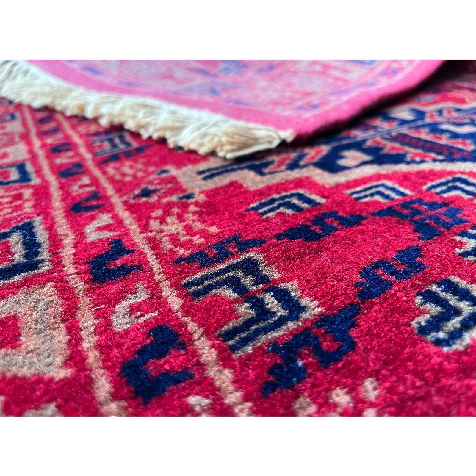 2x3 ft Hand Knotted Wool Carpet Bukara Red - Image 4