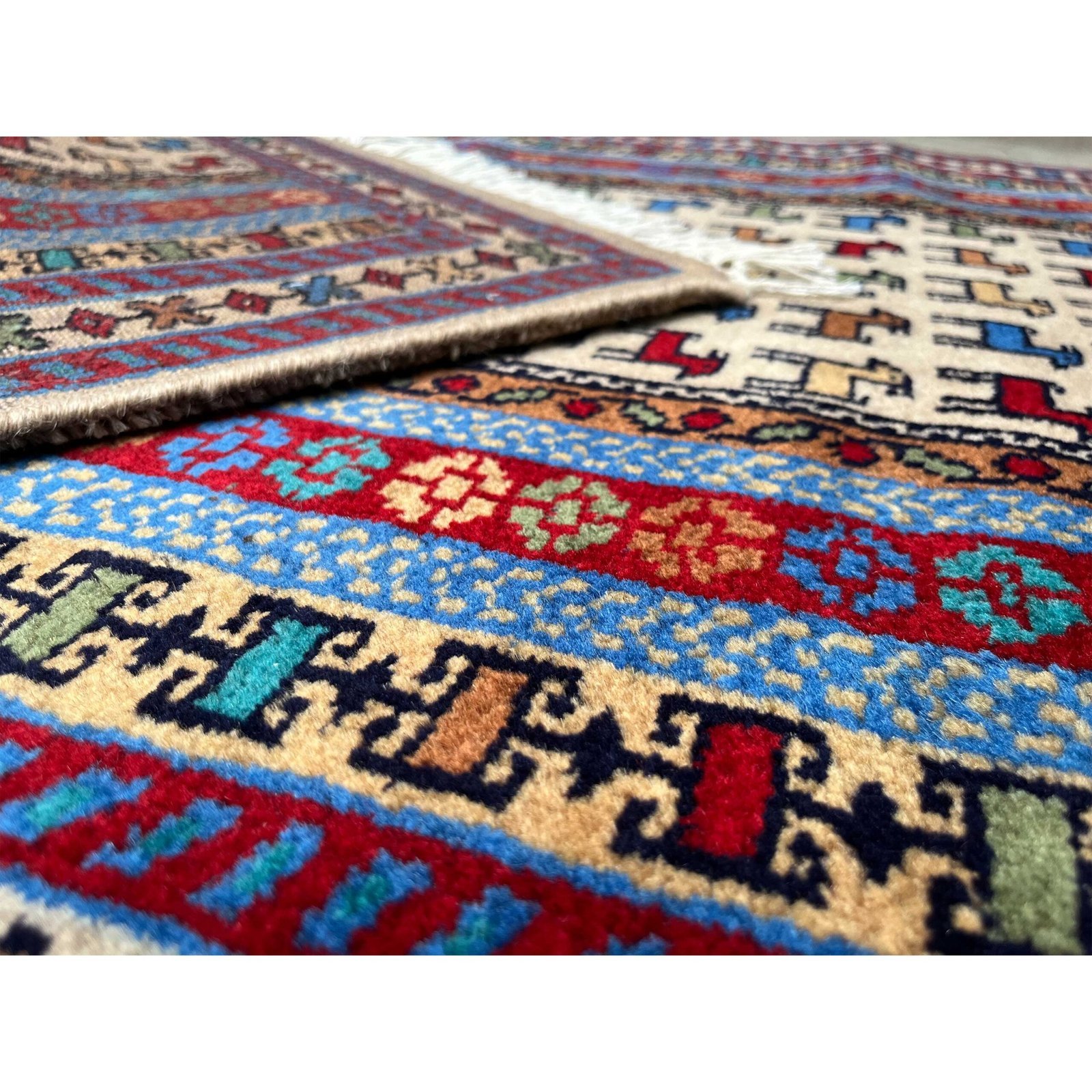 3x5 ft Hand Knotted Woolen Carpet Beige Bakri - Image 4