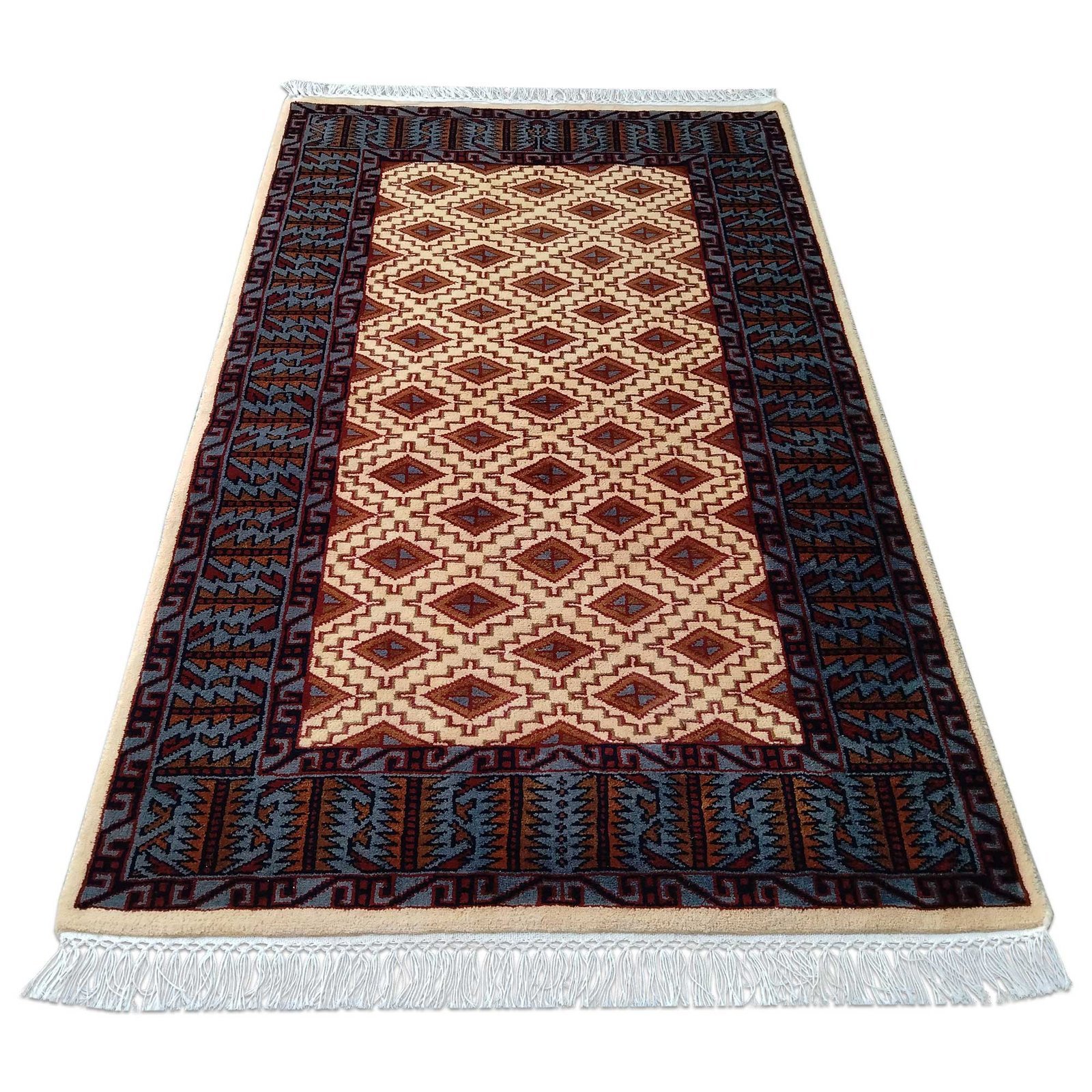 3x5 Feet White Hand Knotted Wool Carpet Burfi - Image 3