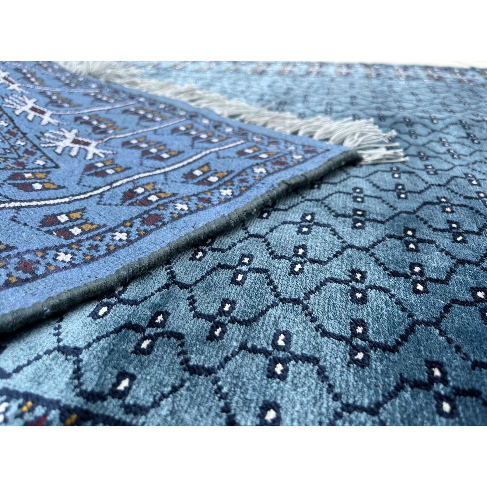 3x5 feet Hand Knotted Bamboo Silk Carpet Blue Jali - Image 4