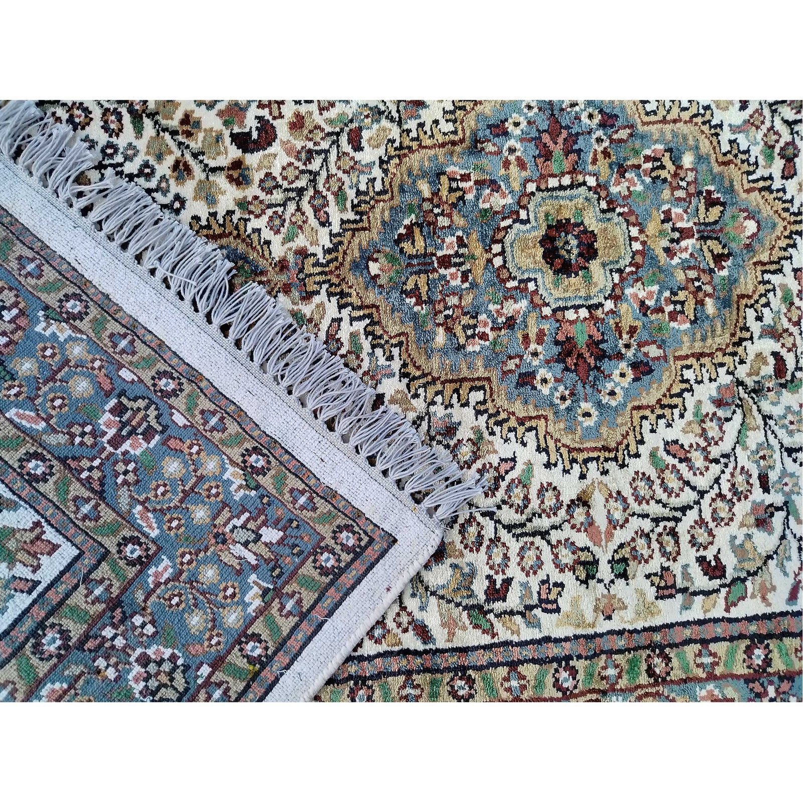 3x5 Feet Hand Knotted Bamboo Silk Carpet (White) - Image 5