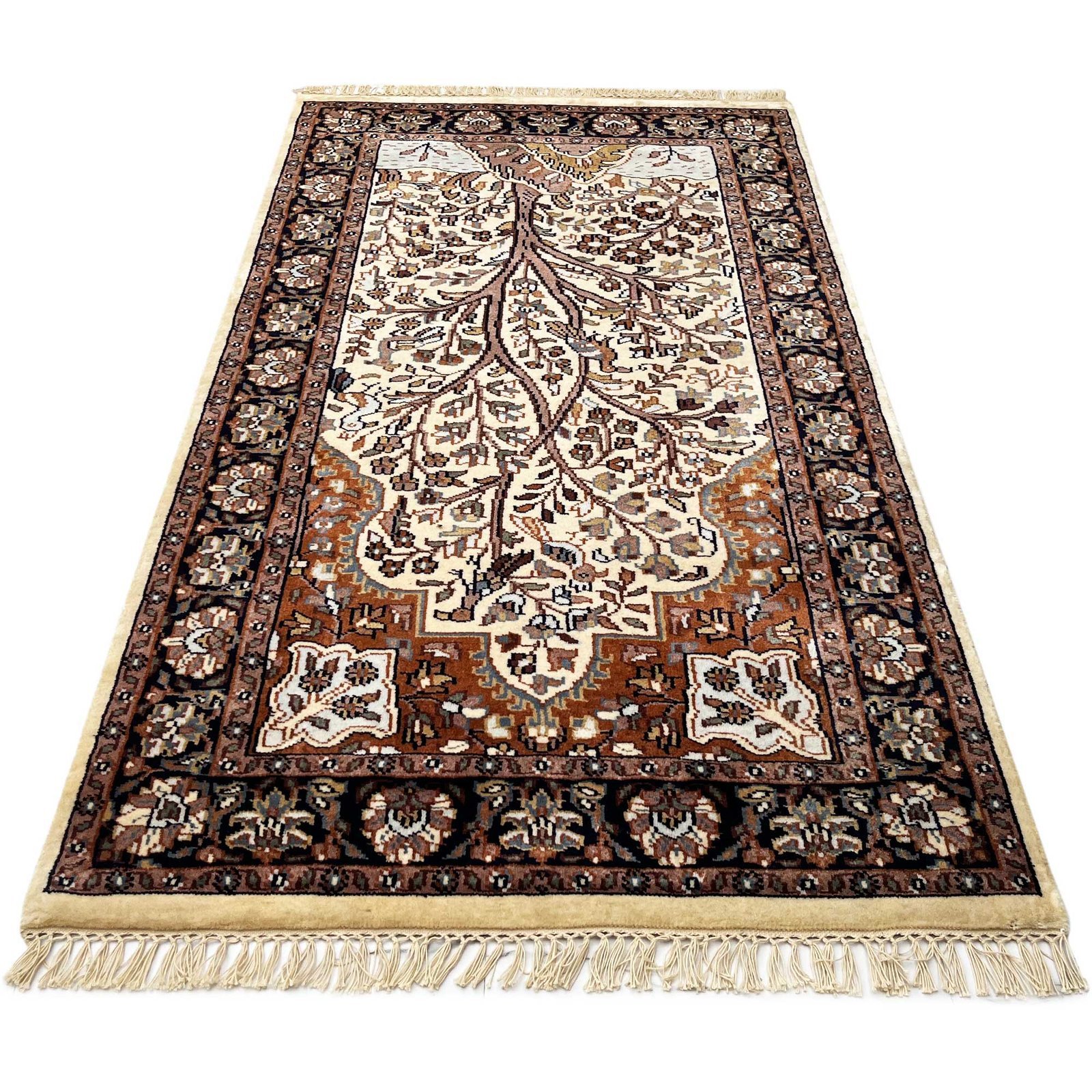 3x5 ft Hand Knotted Woolen Carpet Silwatri Ivory - Image 5