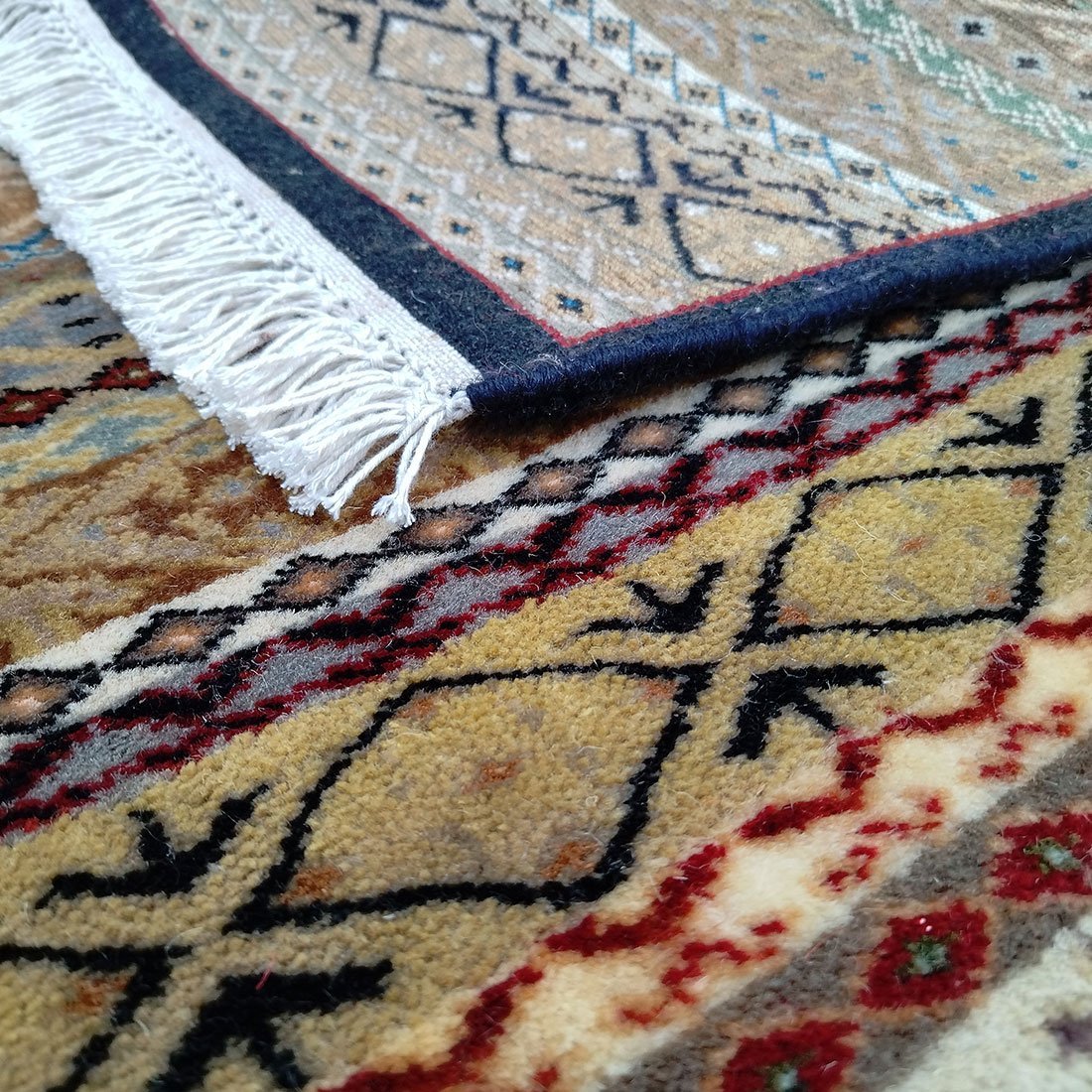 3×5 Feet Multicolor Hand Knotted Zanjeera Wool Carpet - Image 5