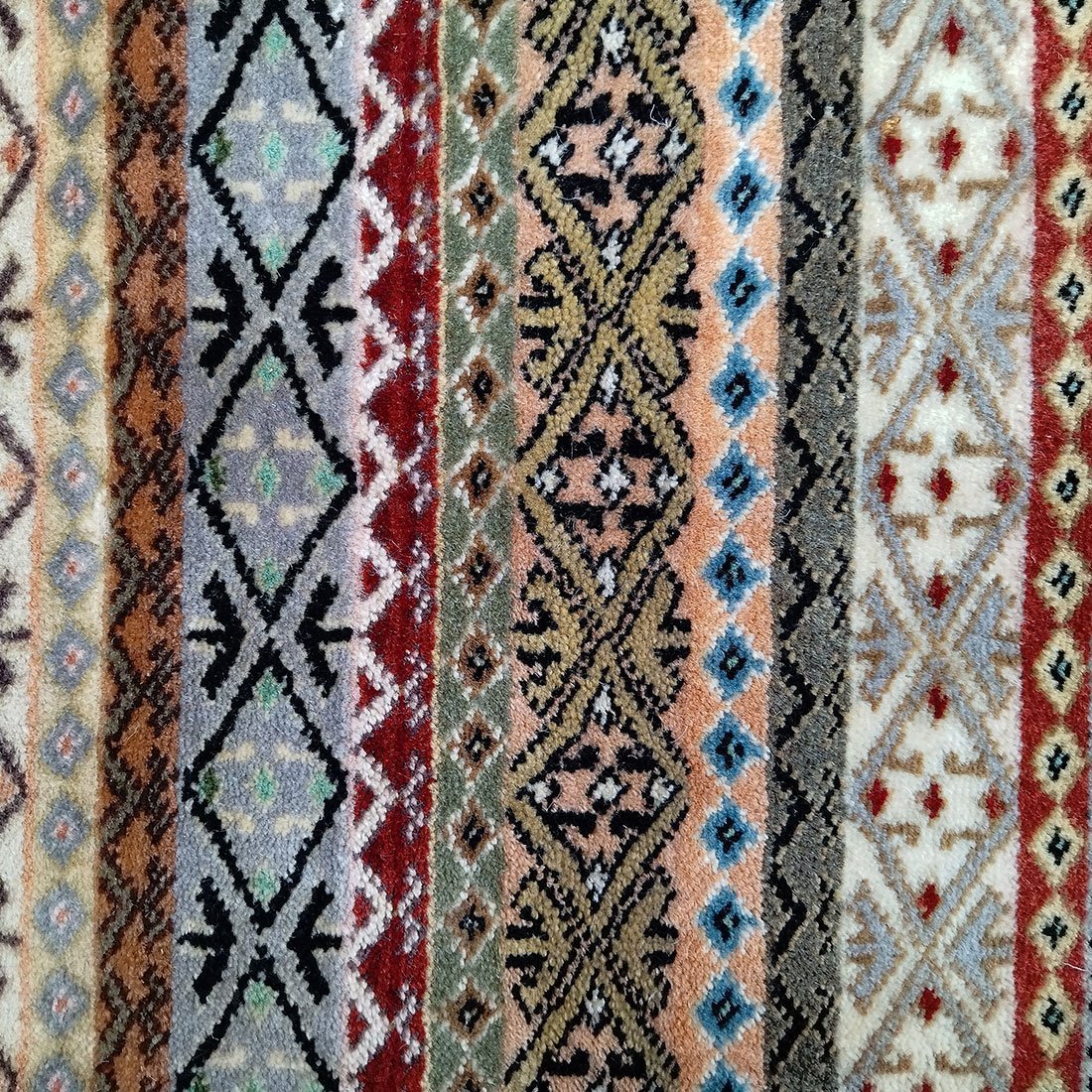 3×5 Feet Multicolor Hand Knotted Zanjeera Wool Carpet - Image 6