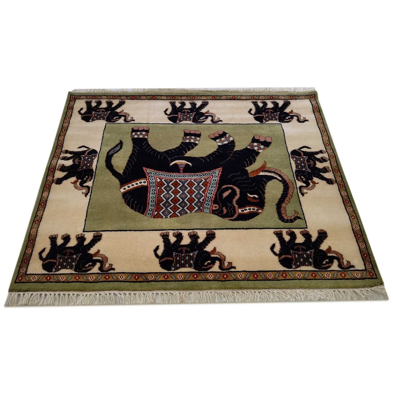 4x3 feet Hand Knotted Elephant Carpet Green - Image 3