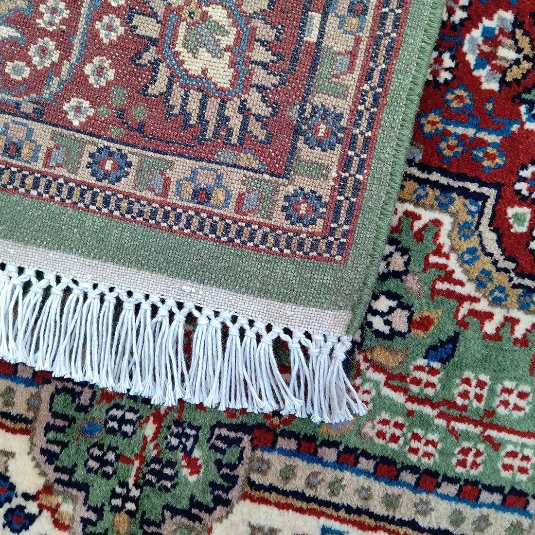 4×6 Feet Green Hand Knotted Persian Wool Carpet - Image 4