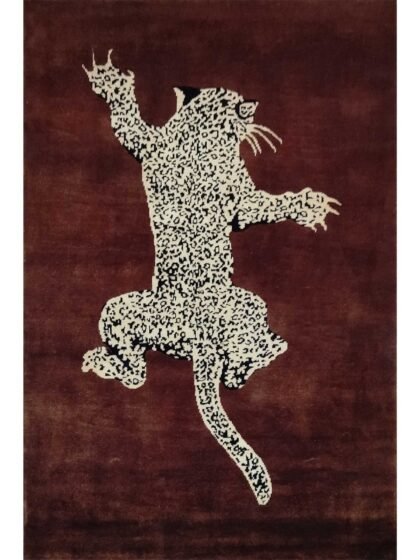 4x6 ft Brown Hand Knotted Wool Leopard Carpet
