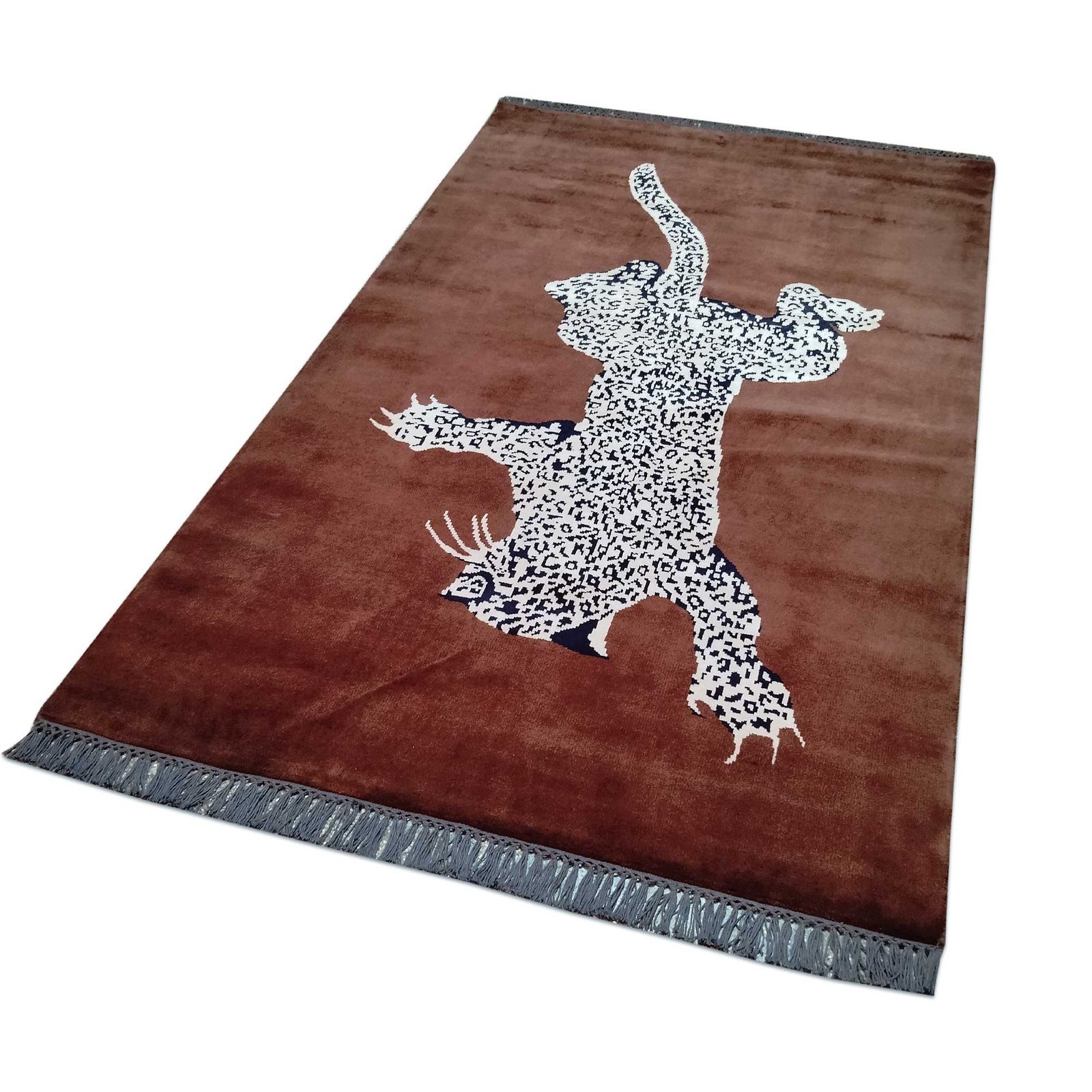 4x6 ft Brown Hand Knotted Wool Leopard Carpet - Image 5