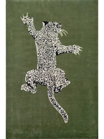 4x6 Feet Climbing Leopard Green Carpet