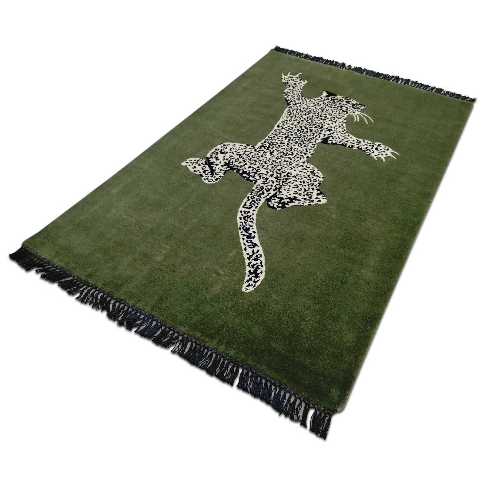 4x6 Feet Climbing Leopard Green Carpet - Image 2