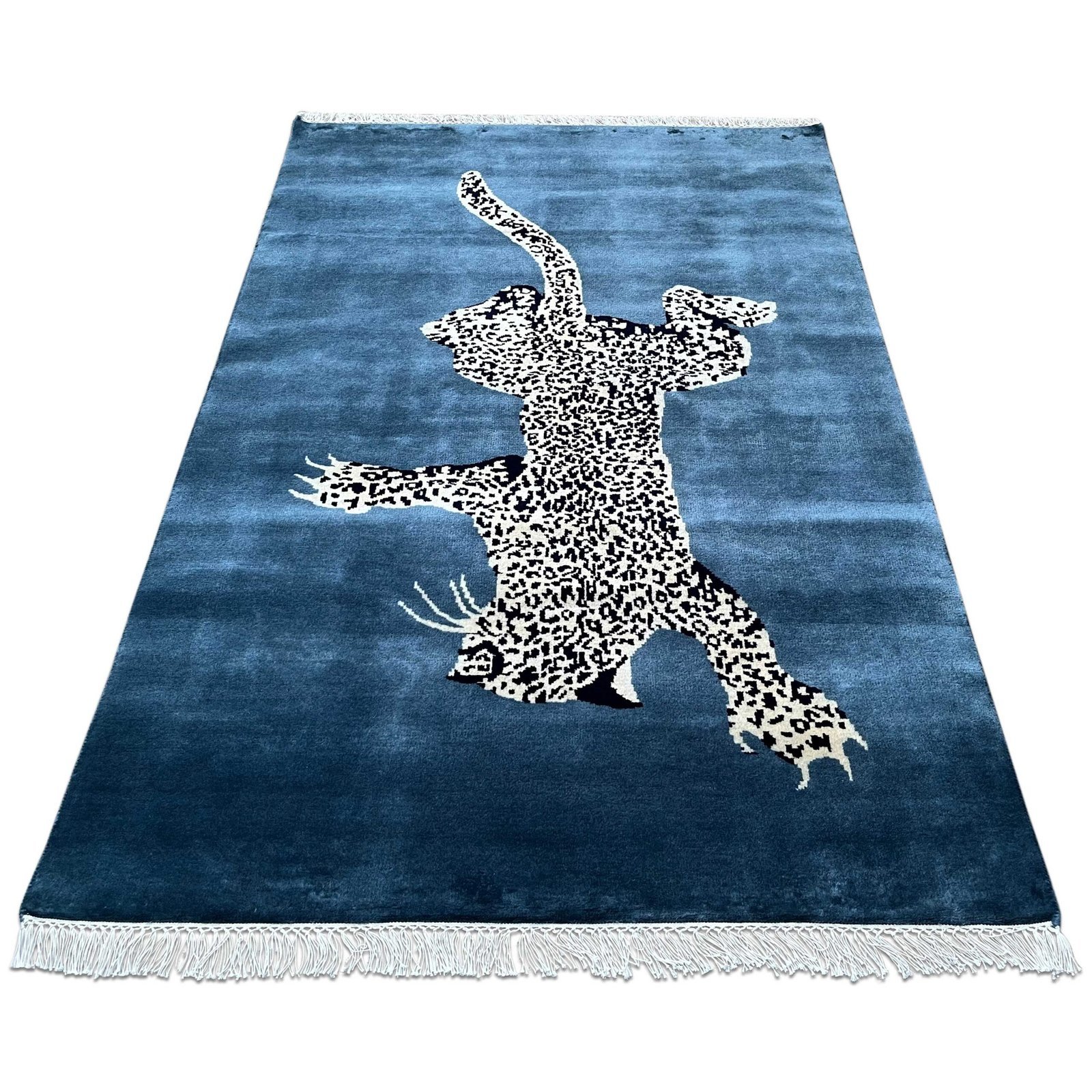 4x6 ft Hand Knotted Wool Carpet Bluish Gray Leopard - Image 7