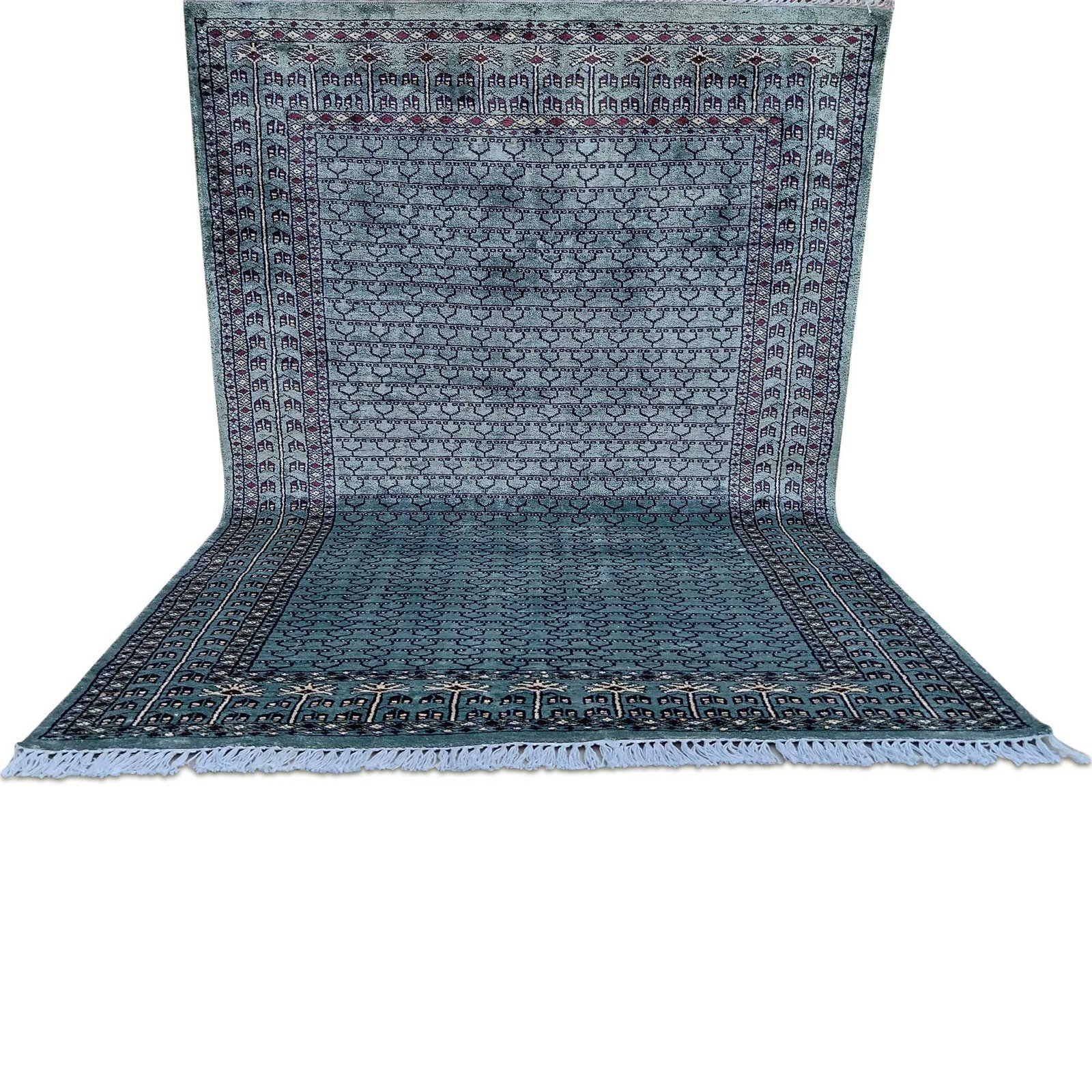 4x6 ft Hand Knotted Royal Grey Bamboo Silk Carpet - Image 5