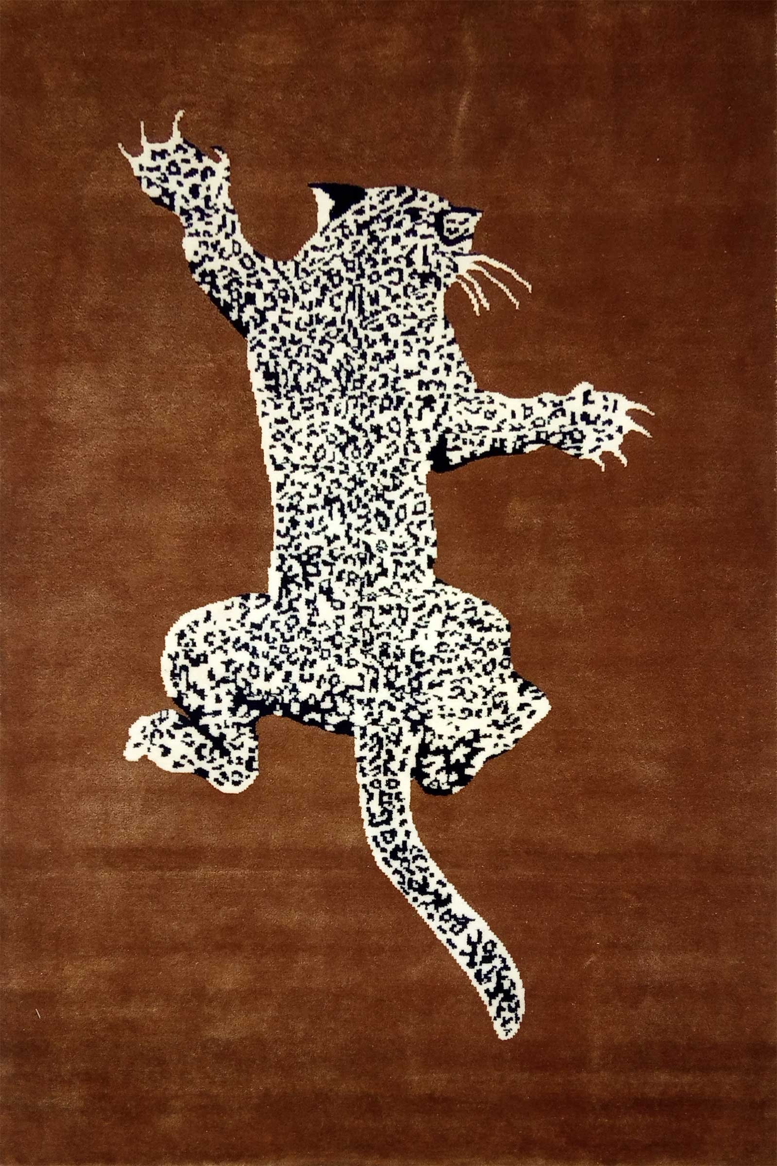 4x6 Feet Hand Knotted Climbing Leopard Wool Carpet Copper - Image 2