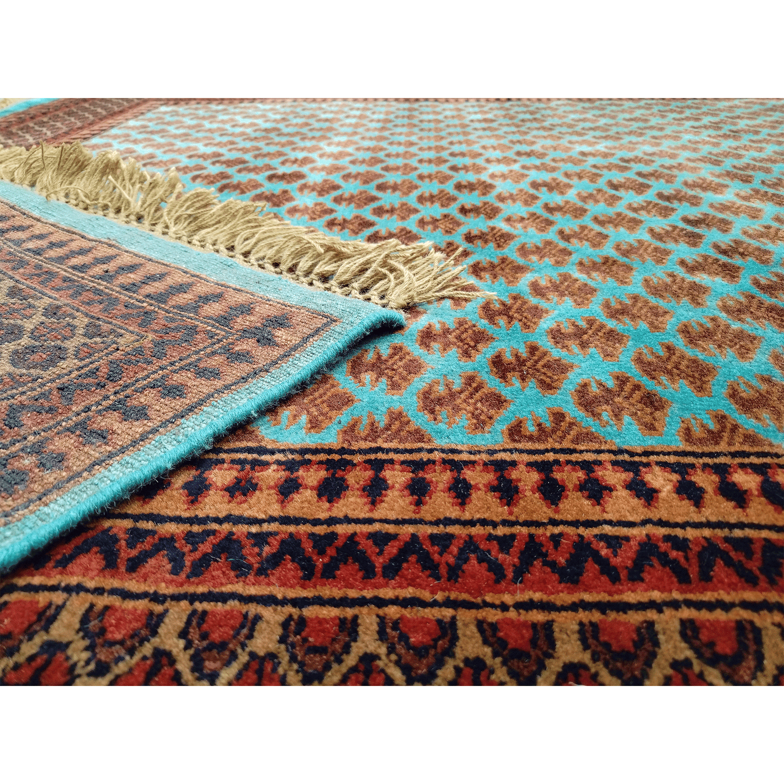 5x7 Feet Hand Knotted Wool Carpet Turquoise - Image 4