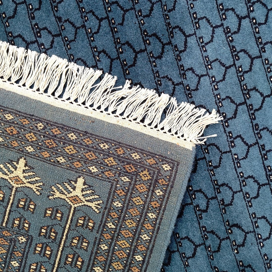 6×9 Feet Royal Grey Hand Knotted Parda Wool Carpet - Image 5
