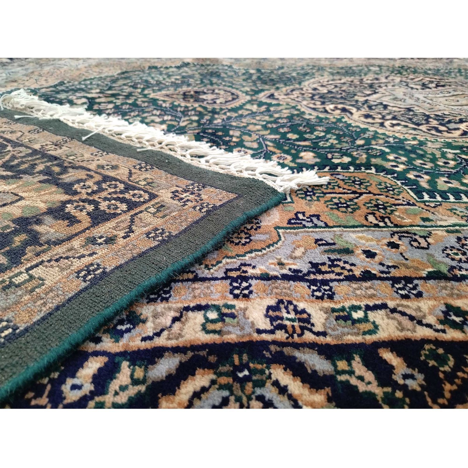 6x9 Feet Hand Knotted Wool Carpet (Deep Green) - Image 5