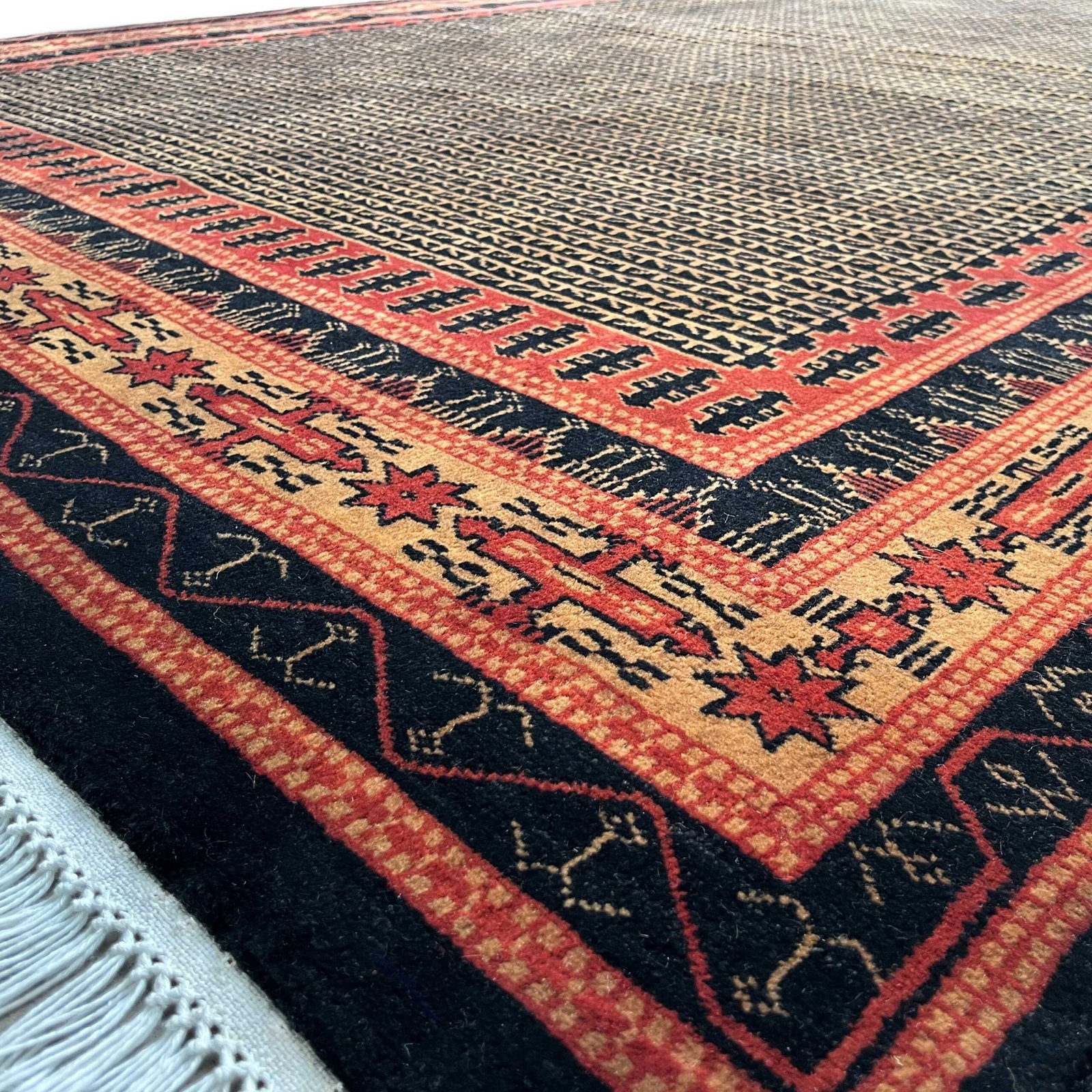 7x10 ft Hand Knotted Wool Carpet Black Kanta - Image 4