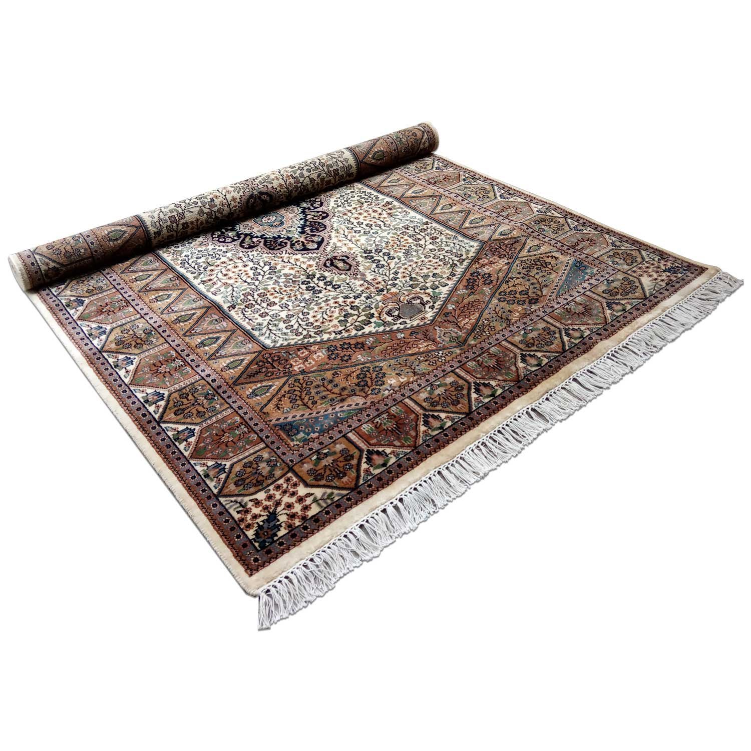 5×7 ft White Hand Knotted Persian Carpet Wool - Image 2